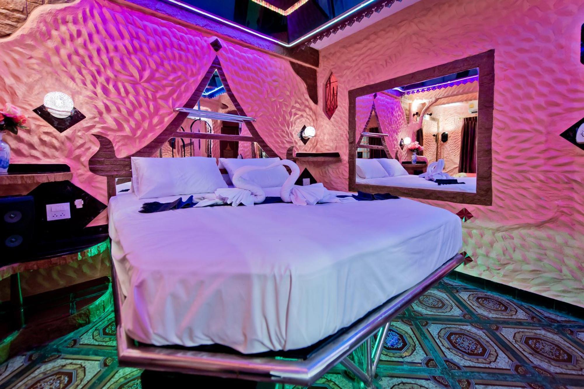 Hotel Penthouse Pattaya Exteriér fotografie