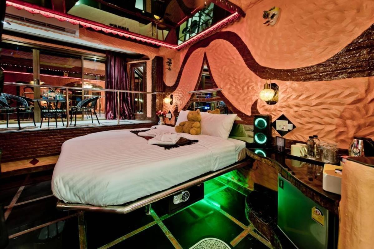 Hotel Penthouse Pattaya Exteriér fotografie